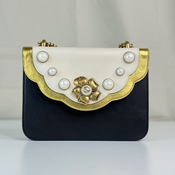 Gucci Handbags - Gucci Black Leather Pearly Peony Chain Shoulder Bag